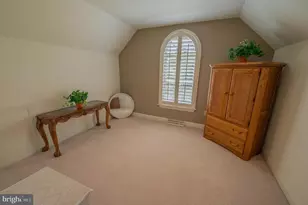 3781 Chris Dr, Emmaus, PA 18049 - Photo 19