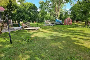 9128 Slateville Rd, Kempton, PA 19529 - Photo 13