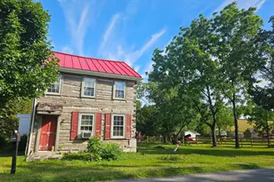 9128 Slateville Rd, Kempton, PA 19529 - Photo 3