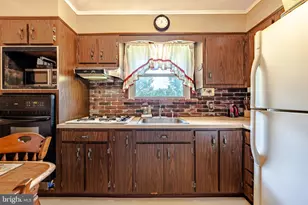 4352 Ruth Rd, Emmaus, PA 18049 - Photo 13