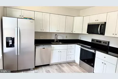 15 W Chestnut Street, Macungie, PA 18062 - Photo 3