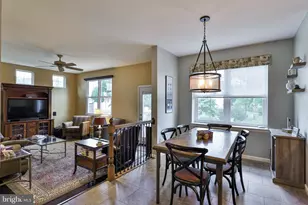 4826 Somerset Ln, Macungie, PA 18062 - Photo 9