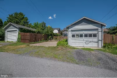 174 Elm Street, Emmaus, PA 18049 - Photo 29