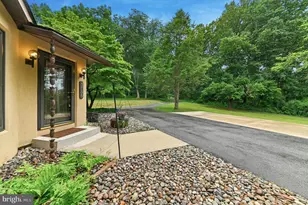 5735 Blue Church Rd, Coopersburg, PA 18036 - Photo 3