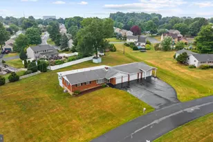 5824 Holiday Dr, Allentown, PA 18104 - Photo 37