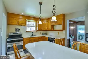 944 N Broad St, Allentown, PA 18104 - Photo 17