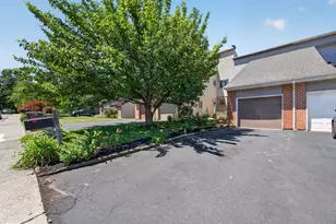 316 Parkside Dr, Macungie, PA 18062 - Photo 5