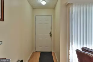 1330 S 9th St, Allentown, PA 18103 - Photo 13