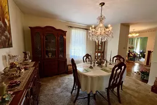 5705 Bel Air Dr, Coopersburg, PA 18036 - Photo 9