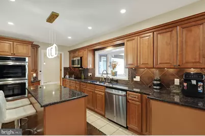 2210 Greenwood Road, Allentown, PA 18103 - Photo 11