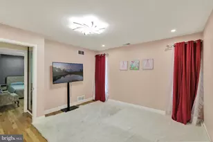 2210 Greenwood Rd, Allentown, PA 18103 - Photo 37
