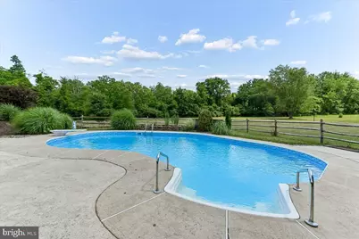 8247 Hensingersville Road, Alburtis, PA 18011 - Photo 7