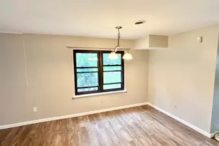 1726 Saratoga Ct, Allentown, PA 18104 - Photo 5