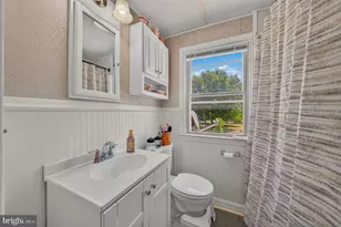 1469 Lehigh Pkwy S, Allentown, PA 18103 - Photo 19
