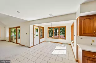 4403 Newton Cir, Emmaus, PA 18049 - Photo 17