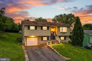 439 Bath Ave, Catasauqua, PA 18032 - Photo 1