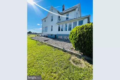 808 N Oswego Street, Allentown, PA 18109 - Photo 3