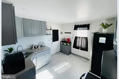 808 N Oswego Street, Allentown, PA 18109 - Photo 21