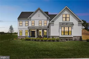 5392 Red Oak Dr, Coopersburg, PA 18036 - Photo 1