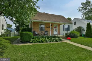 2310 E Woodlawn St, Allentown, PA 18109 - Photo 3