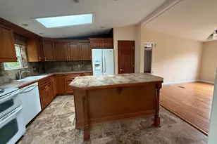 4888 Vera Cruz Rd, Emmaus, PA 18049 - Photo 13