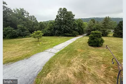 4888 Vera Cruz Road, Emmaus, PA 18049 - Photo 5