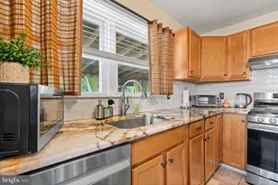 1915 Eastman Ave, Bethlehem, PA 18018 - Photo 21