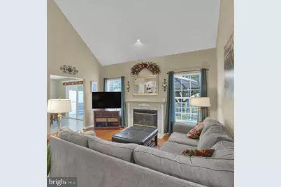 2184 Greenmeadow Drive, Macungie, PA 18062 - Photo 9