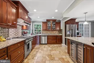 6470 Fawn Ln, Center Valley, PA 18034 - Photo 19