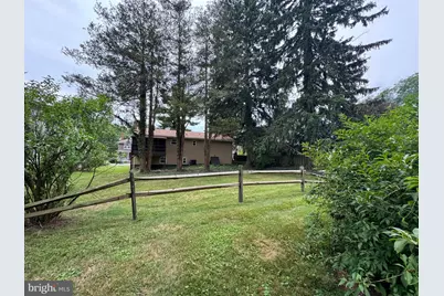 707 W State Street, Coopersburg, PA 18036 - Photo 3