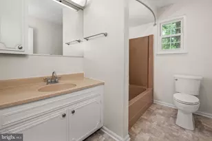 707 W State St, Coopersburg, PA 18036 - Photo 9