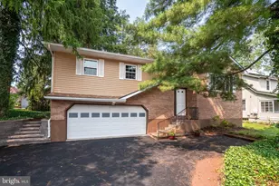707 W State St, Coopersburg, PA 18036 - Photo 15
