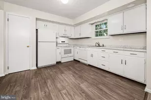707 W State St, Coopersburg, PA 18036 - Photo 5