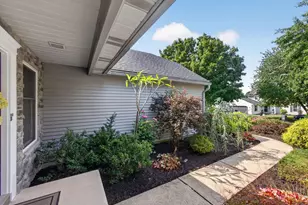 1665 Lamplighter Dr, Macungie, PA 18062 - Photo 15