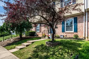 122 N 7th St, Emmaus, PA 18049 - Photo 3