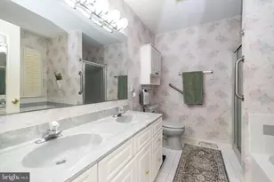 310 Oxford Pl, Macungie, PA 18062 - Photo 23