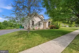 3139 Olympic Dr, Emmaus, PA 18049 - Photo 5