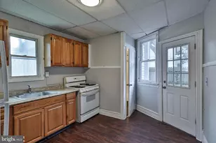 230 N Nagle St, Allentown, PA 18102 - Photo 13