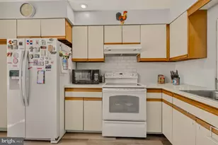 1910 Alberta Dr, Whitehall, PA 18052 - Photo 21
