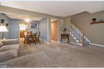2275 Irma Drive, Allentown, PA 18109 - Photo 9