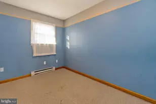 2275 Irma Dr, Allentown, PA 18109 - Photo 25