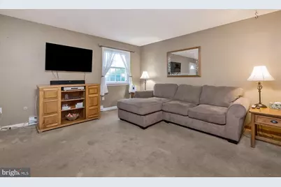 2275 Irma Drive, Allentown, PA 18109 - Photo 3