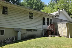4819 Five Point, New Tripoli, PA 18066 - Photo 3