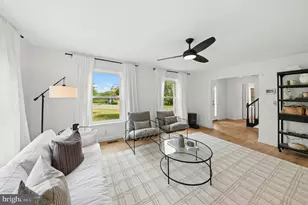 8018 Orchard View Ln, Fogelsville, PA 18051 - Photo 5