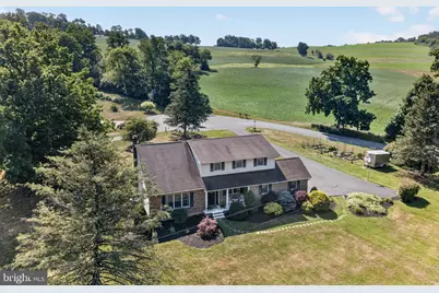 4124 Lawton Court, Schnecksville, PA 18078 - Photo 9