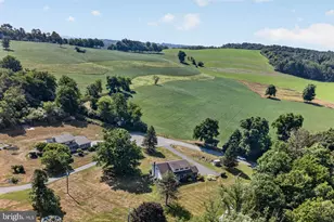 4124 Lawton Ct, Schnecksville, PA 18078 - Photo 11