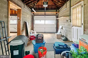 2705 W Chew St, Allentown, PA 18104 - Photo 41