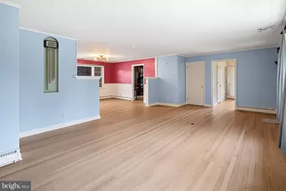 2705 W Chew Street, Allentown, PA 18104 - Photo 17