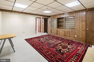 2705 W Chew St, Allentown, PA 18104 - Photo 33
