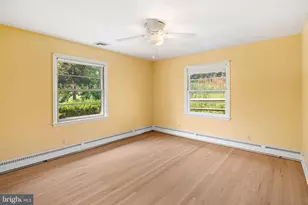 2705 W Chew St, Allentown, PA 18104 - Photo 23